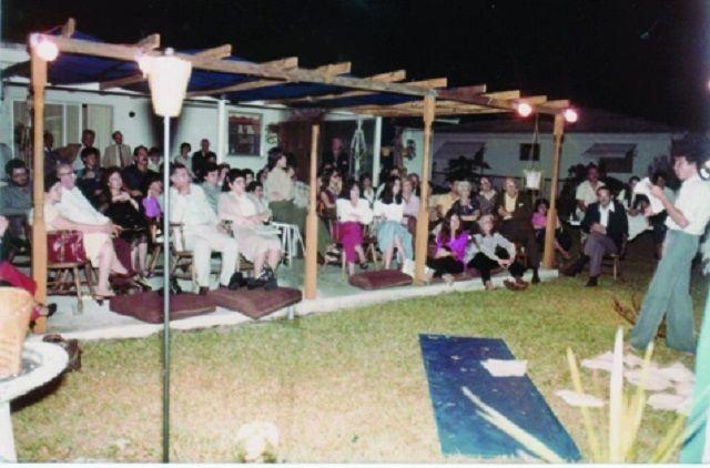 El asalto escenario improvisado