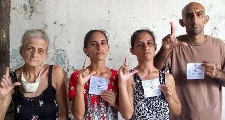 Sin Aceite ni Medicinas: Solo Obtuvimos Represión Comunistaa