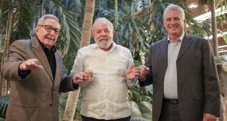 Juez brasileño anula condena de Lula