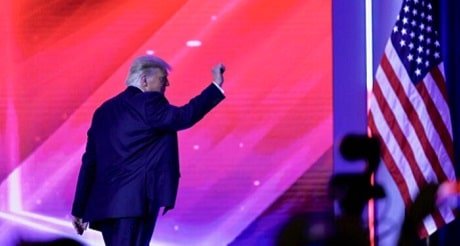 Trump busca estrategia separada de recaudacion de fondos para republicanos