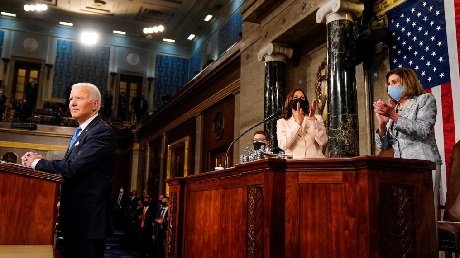 estados unidos hacia el autoritarismo