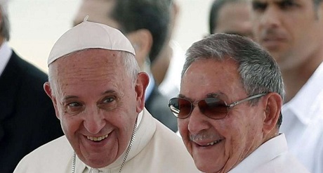 retumba silencio papa francisco ante crimenes castro