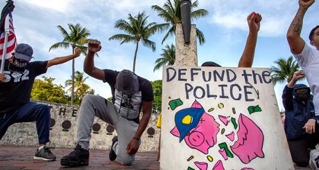 Verdades y mentiras detrás de los tiroteos masivos en las escuelas