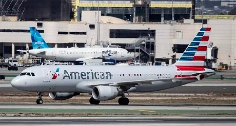 American Airlines: ¿policía de seguridad del castrismo?