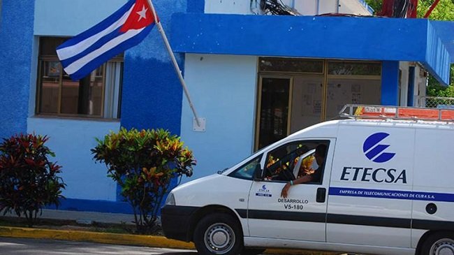 La compañía ETECSA exige interminables pasos para solicitar Internet en Cuba etecsa
