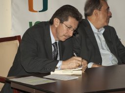 Dictaduras-y-sus-paradigmas-I-presentadores-1