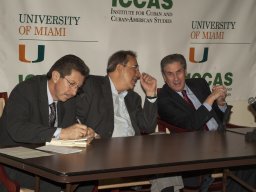 Dictaduras-y-sus-paradigmas-I-presentadores-2