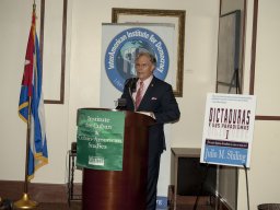 Julio-M-Shiling-22-presentador-Dictaduras-y-sus-paradigmas-I