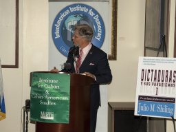 Julio-M-Shiling-6-presentador-Dictaduras-y-sus-paradigmas-I