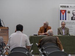 1-Julio-M-Shiling-y-panelistas