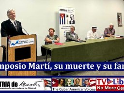 1-Julio-M-Shiling-y-panelistas-Simposio-Marti-muerte-y-familia