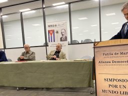 01-Julio-y-panelistas