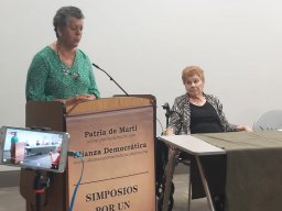 9-Iliana-Curra-Rodriguez-Simposio-Presidio-politico-de-mujeres-cubanas