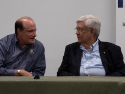 16-Nick-Gutierrez-y-Juan-Vega-Simposio-Acercamiento-Biden-Castrismo