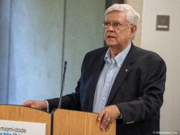 4-Juan-Vega-Simposio-Acercamiento-Biden-Castrismo