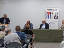 9-AlbertoLuzarraga-Simposio-Acercamiento-Biden-Castrismo