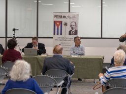2-Julio-y-panelistas